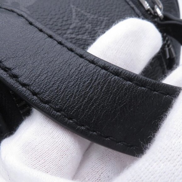 LOUIS VUITTON Dop kit Monogram Eclipse Noir M46354 - Picture 14 of 14